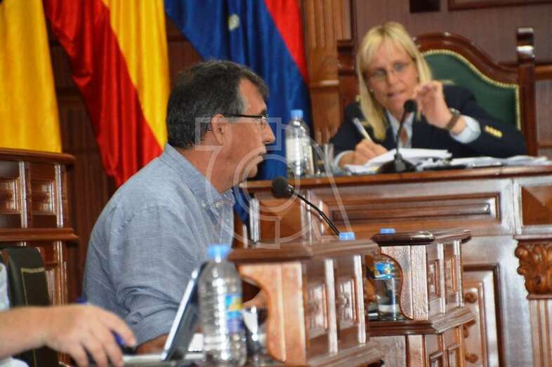 Juan Francisco Artiles, en el Pleno del pasado mes de septiembre (Foto TA)